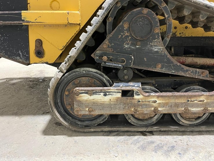 2005-supertrak-sk120tr-image-19