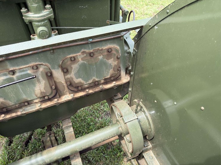 huber-super-4-tractor-image-32