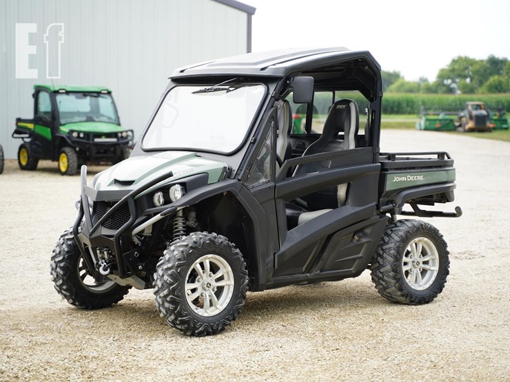 2012-john-deere-gator-rsx-850i-image-1