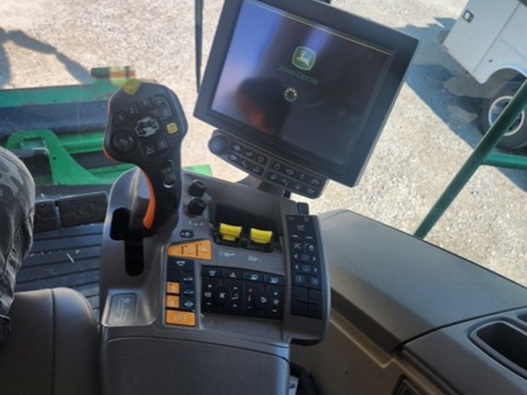 2019-john-deere-s790-image-13