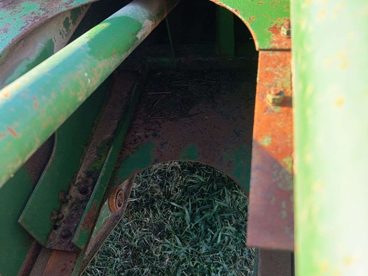 john-deere-24t-image-13