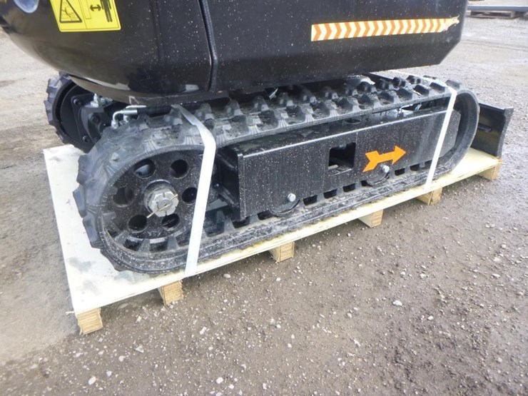 2025-tpm-16-hydraulic-excavator-image-25