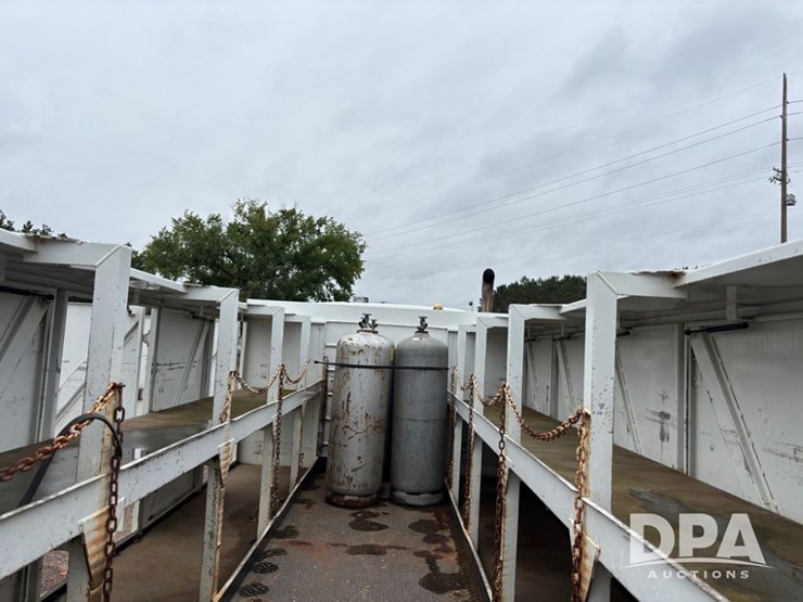 2012-kenworth-bottle-truck-(dr12101-unit-250)-image-50