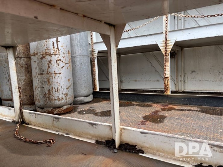 2012-kenworth-bottle-truck-(dr12101-unit-250)-image-45