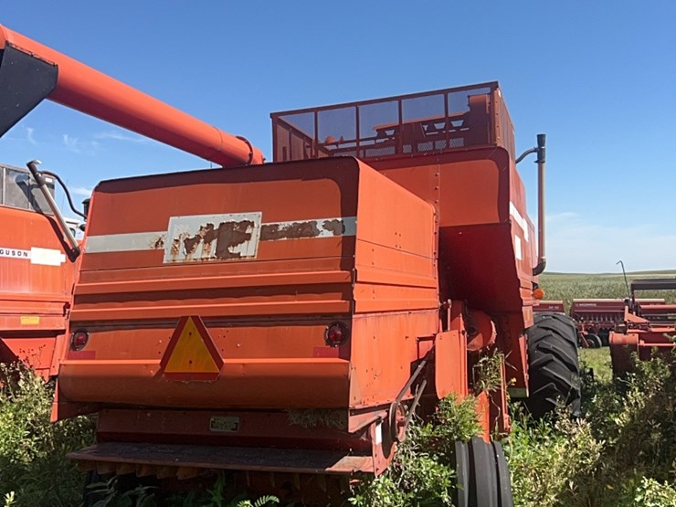massey-ferguson-760-image-25