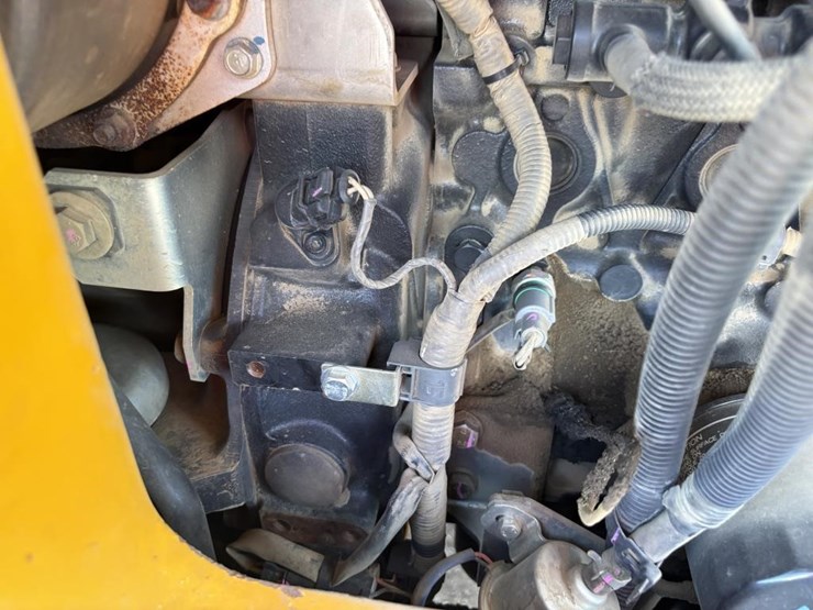 2016-deere-50g-image-47