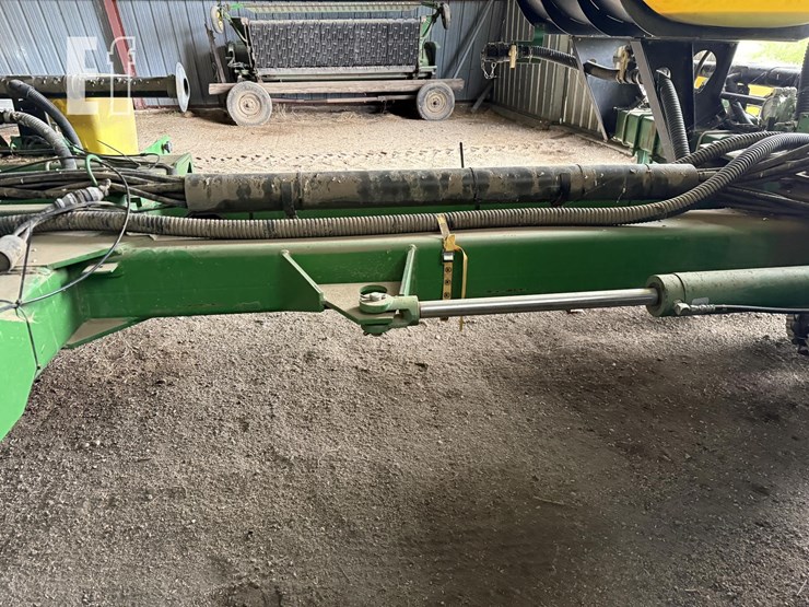 1997-john-deere-1770-image-15