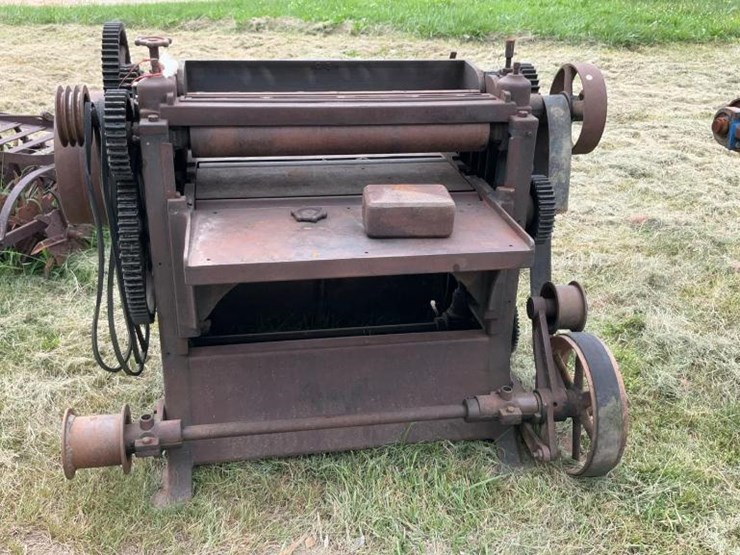#260-•-w.d.-matthews-planer-image-3