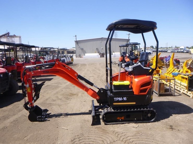 2025-tpm-16-hydraulic-excavator-image-5