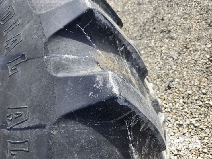 (4)-firestone-flotation-tires/rims-(np6093,-unit-464832)-image-12
