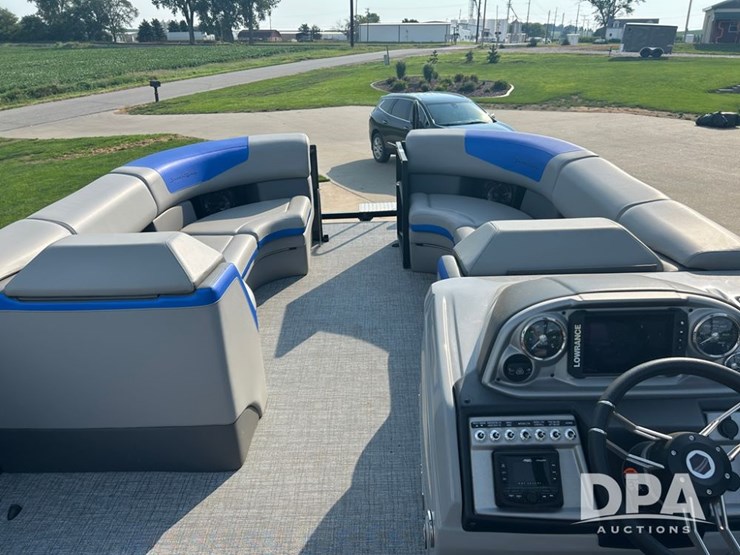 2023-south-bay/fru-tri-toon-pontoon-(cp0645)-image-31