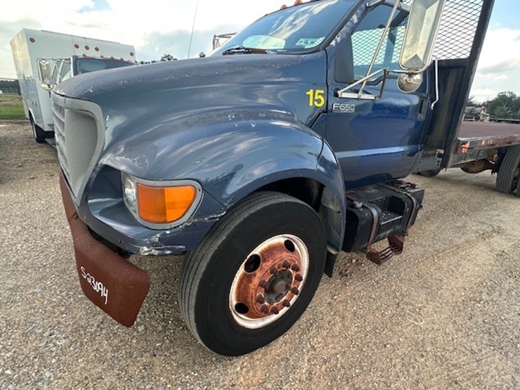 2000-ford-f650-image-22