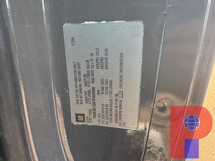 2007-gmc-topkick-c4500-image-6