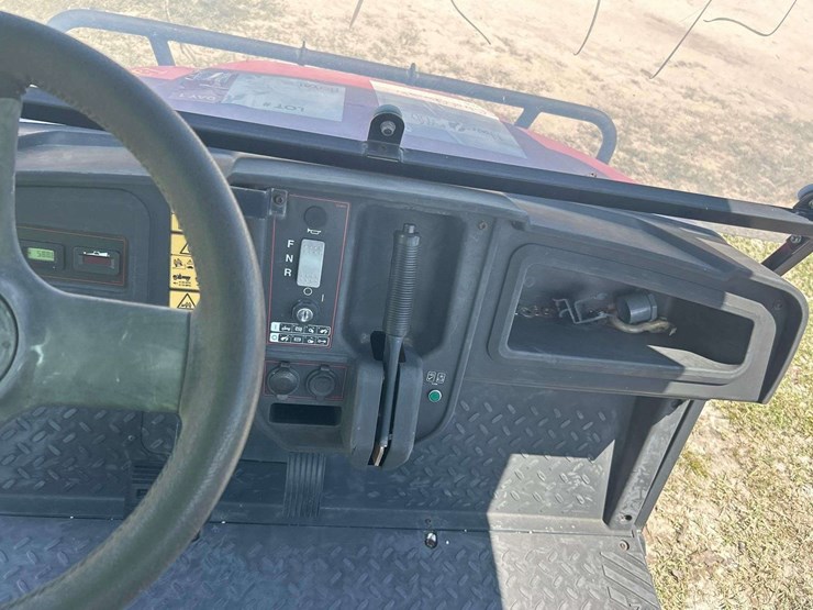 2018-toro-workman-gtx-electric-utility-cart-image-9