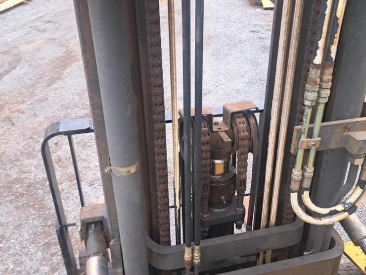 caterpillar-dpl40-image-28