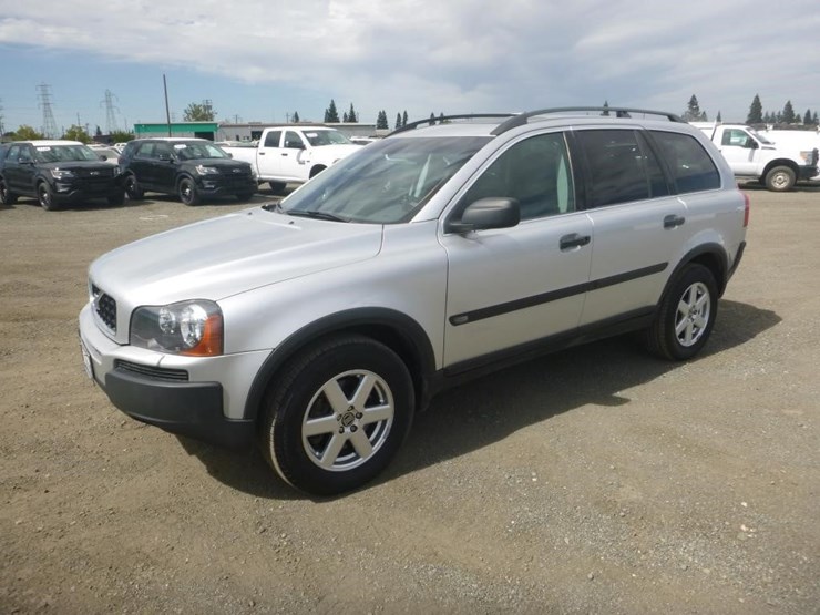 2006-volvo-xc90-image-1