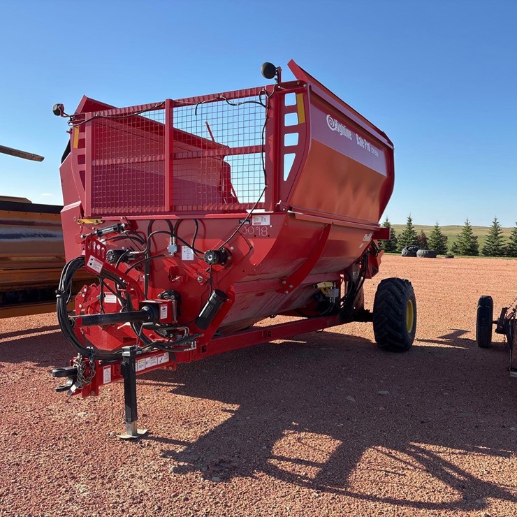 Highline  CFR 960 Bale Processor