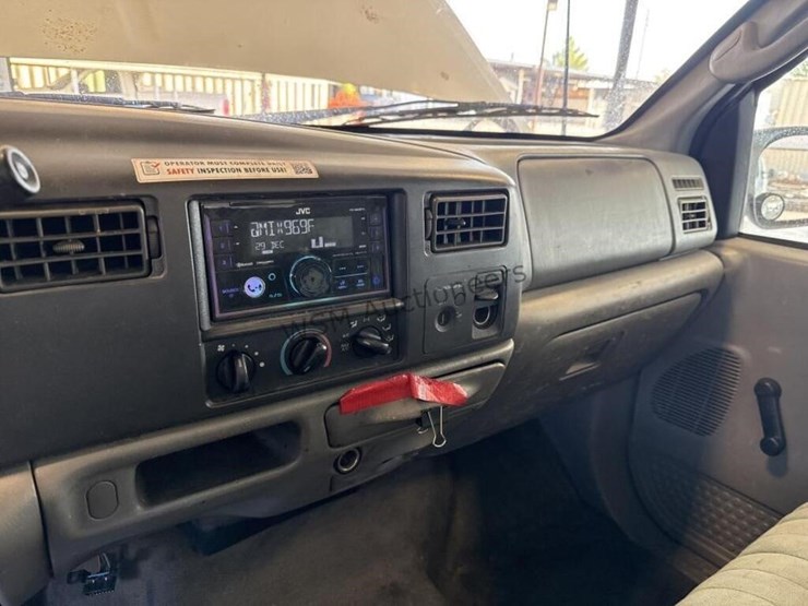2003-ford-f250-image-18