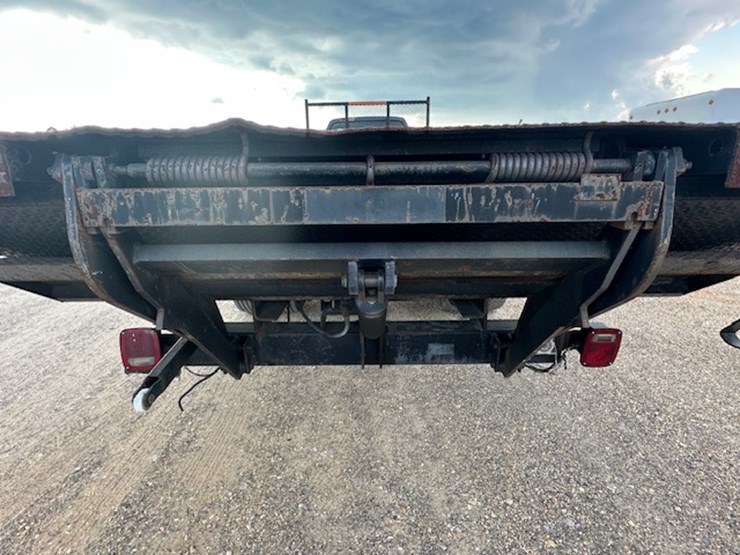 2000-ford-f650-image-10