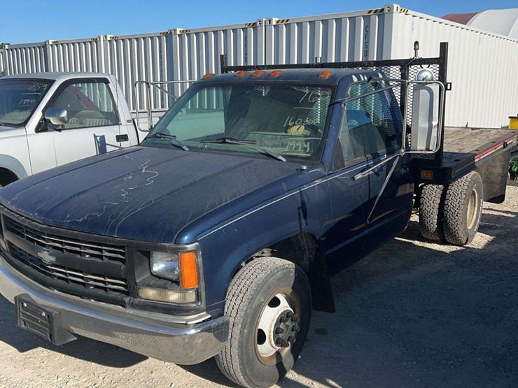 1994-chevrolet-3500-image-1