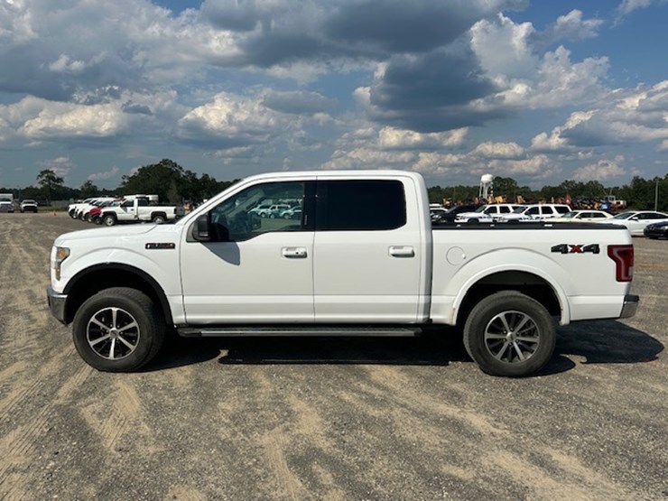 2017-ford-f150-lariat-image-5