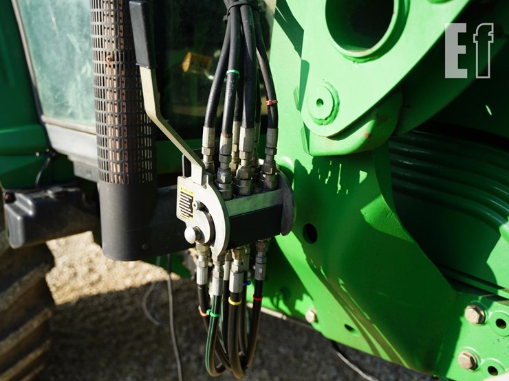 2002-john-deere-7420-image-22