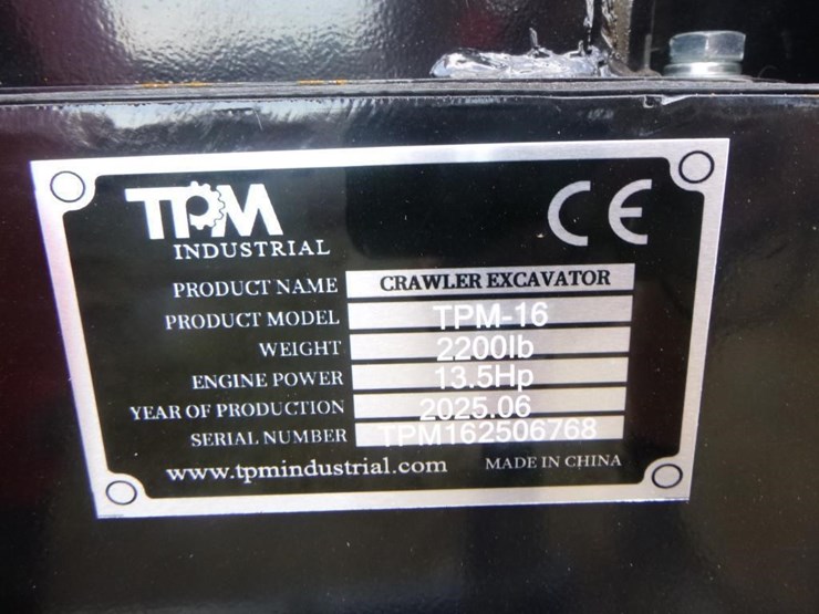 2025-tpm-16-hydraulic-excavator-image-28