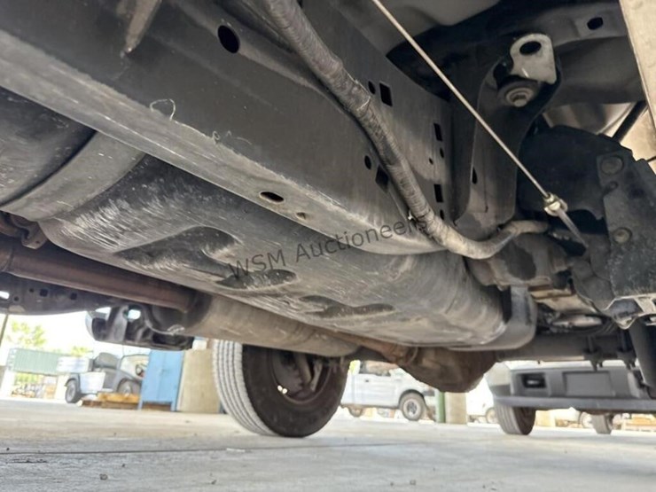 2011-ford-f150-image-28