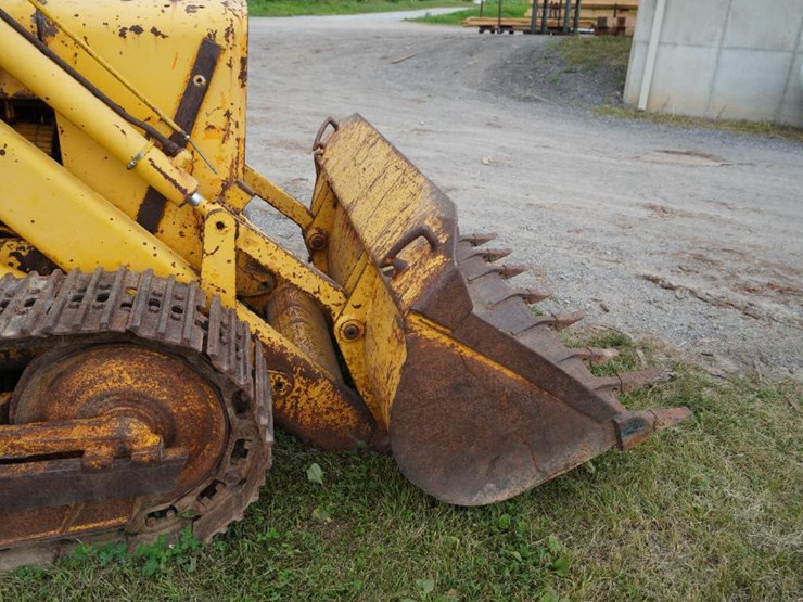 deere-350b-image-40