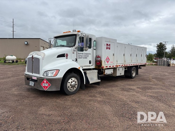 2012-kenworth-bottle-truck-(dr12101-unit-250)-image-17