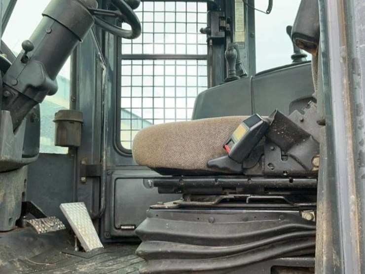 2003-deere-648g-image-99