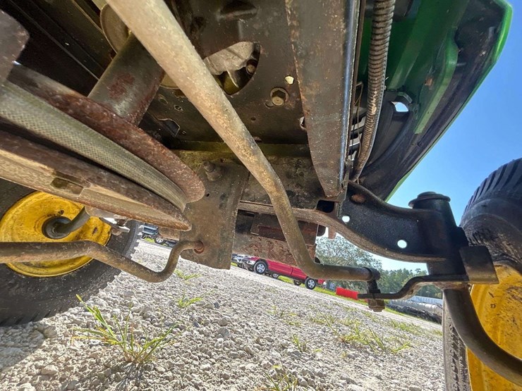 2010-john-deere-la105-image-14