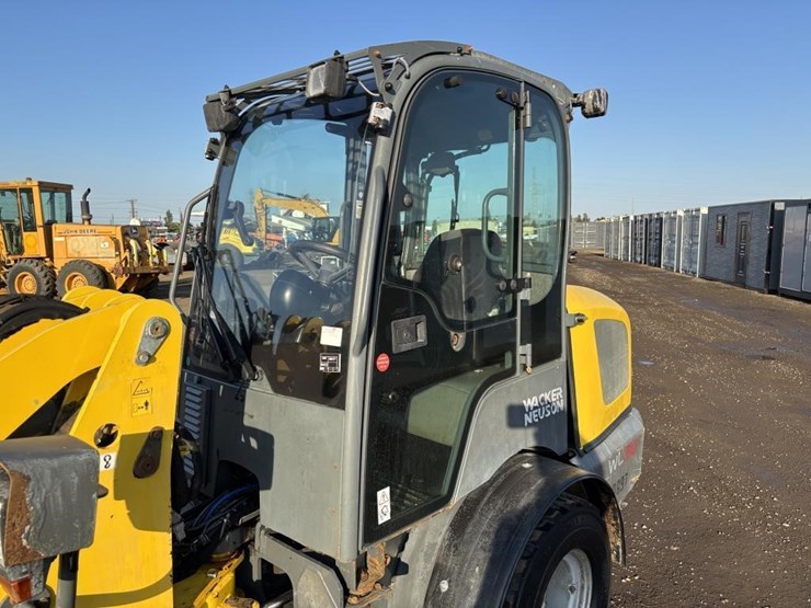 2014-wacker-neuson-wl32-image-21