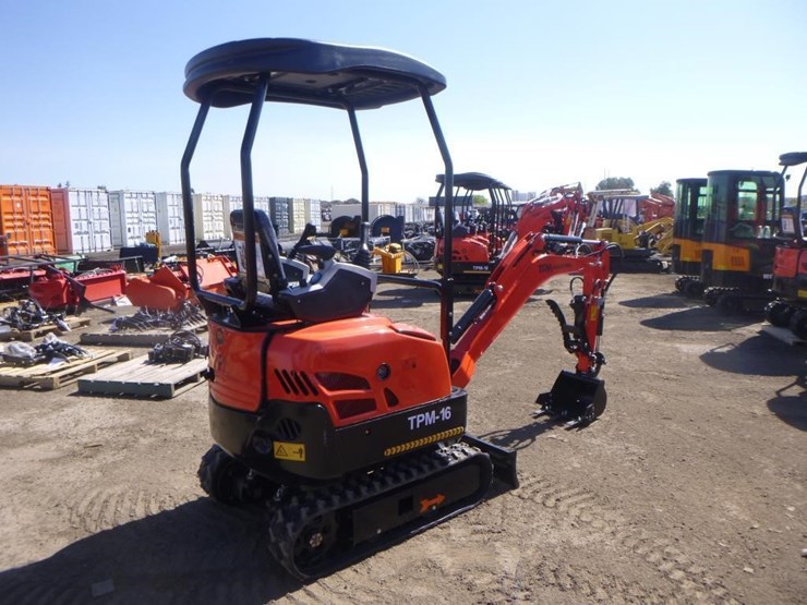 2025-tpm-16-hydraulic-excavator-image-3