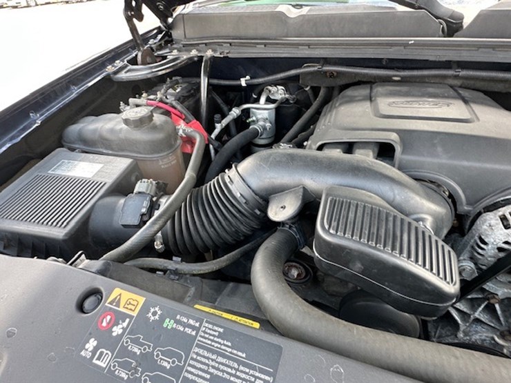 2010-chevrolet-silverado-image-53