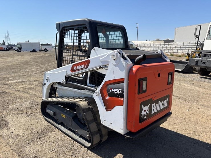 2022-bobcat-t450-image-4