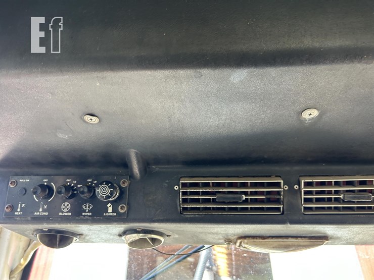 j-i-case-1070-image-34