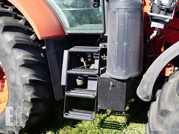 2018-kubota-m7-151-image-19
