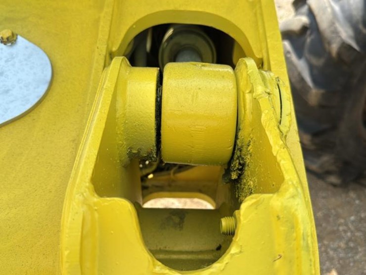 #411-•-2004-john-deere-548glll-skidder-image-44