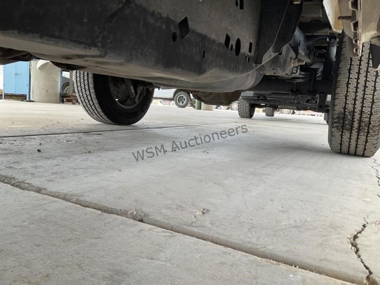 2016-ford-f150-image-27