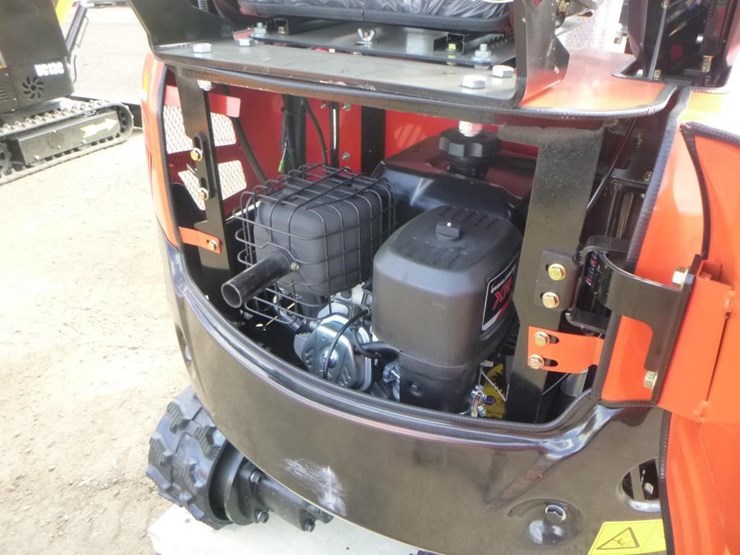 2025-tpm-16-hydraulic-excavator-image-24