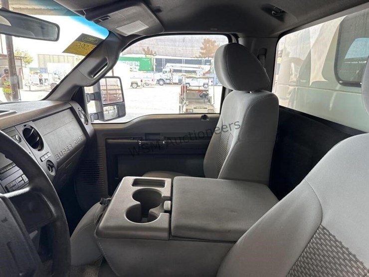 2012-ford-f350-image-22