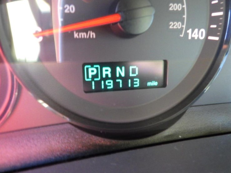 2006-jeep-grand-cherokee-image-14