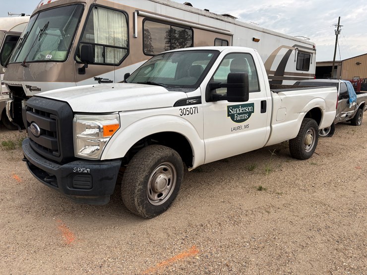 2015-ford-f250-image-1