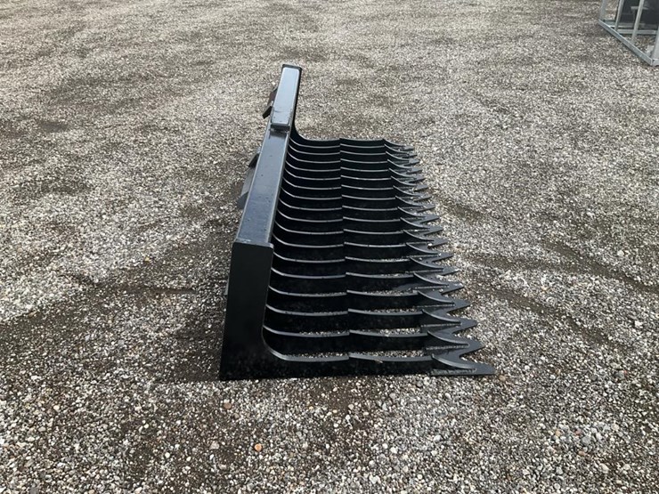 #619-•-76"-skid-steer-skeleton-bucket-low-side-image-14