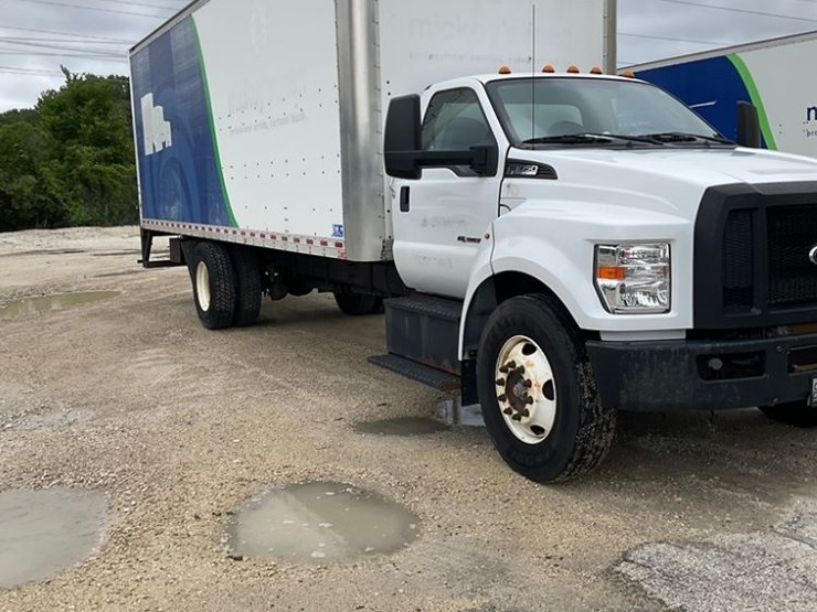 2018-ford-f650-image-3