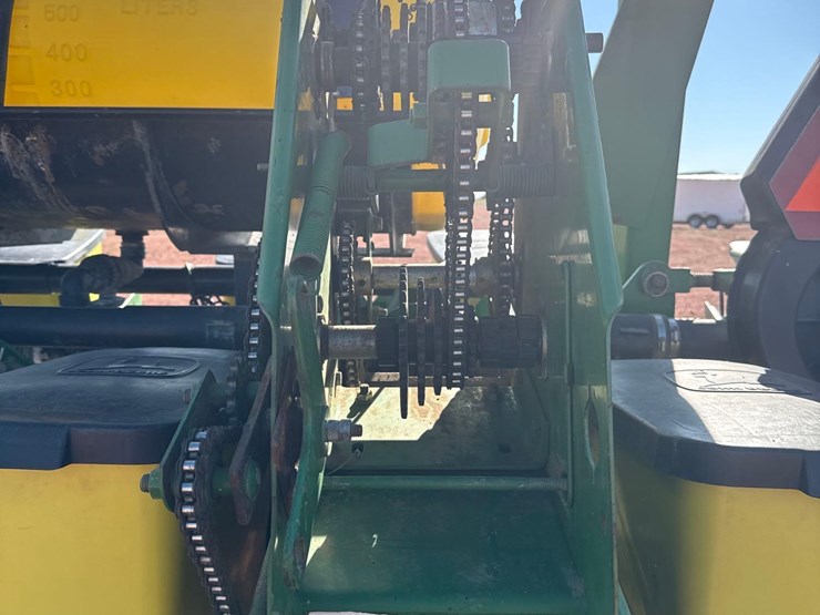 john-deere-1760-image-13