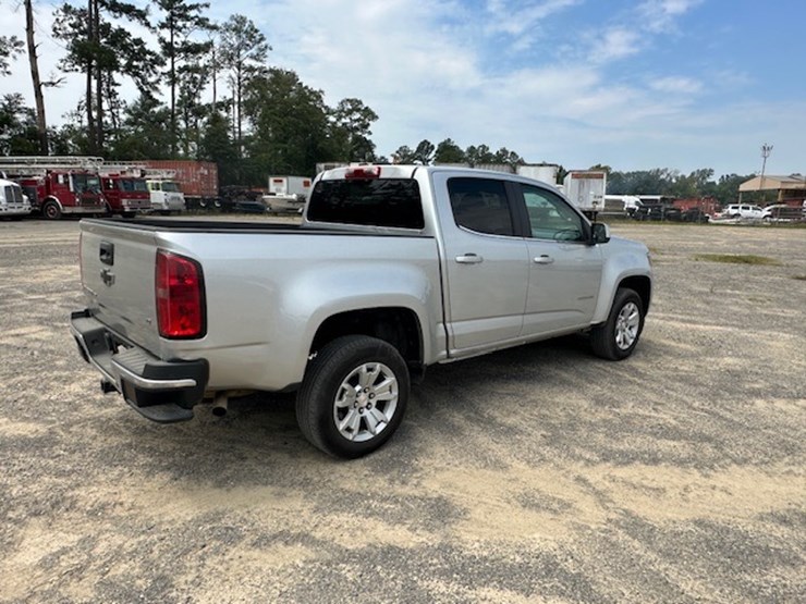 2020-chevrolet-colorado-image-3