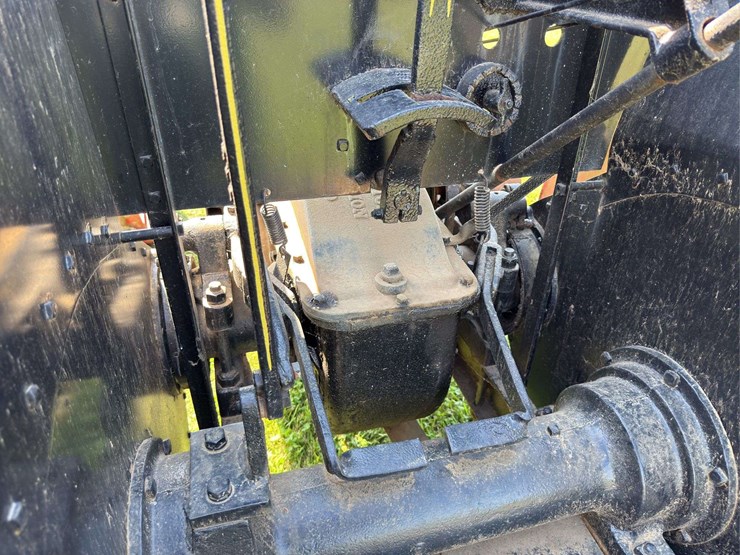 baker-22-40-tractor-image-22