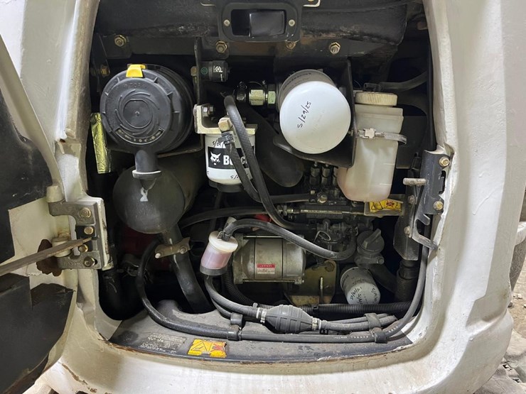 2016-bobcat-e20-image-17